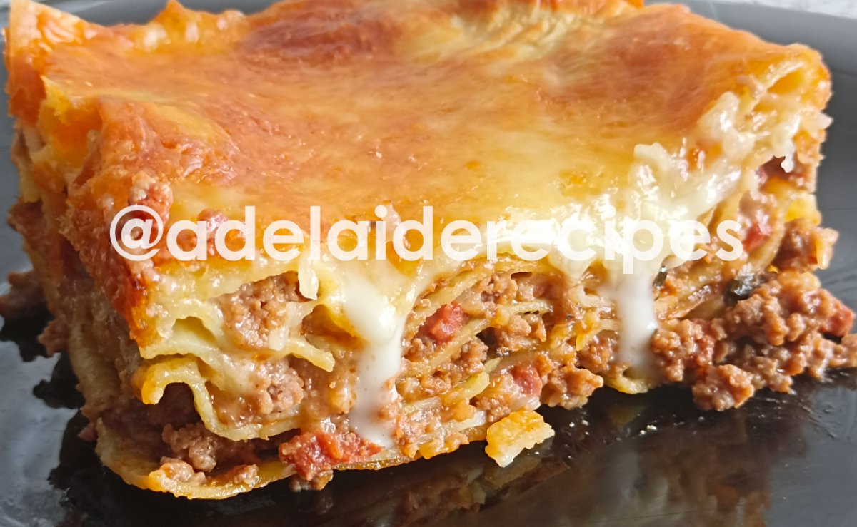 PERFECT Bolognese Lasagna | Creamy and Irresistible Homemade Recipe