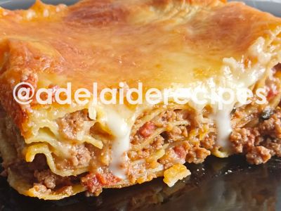 PERFECT Bolognese Lasagna | Creamy and Irresistible Homemade Recipe