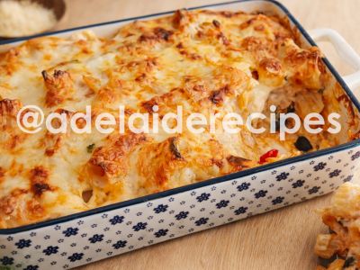 Pasta with Tuna Gratin in the Oven
